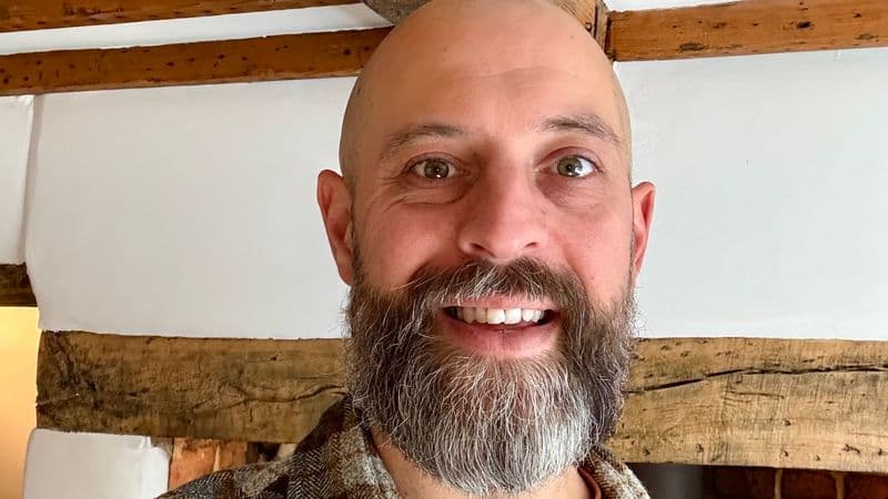 This is the title - Image